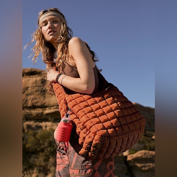 NEW Free People Movement Quilted Carryall In Roasted Chest - Picture 15 of 15